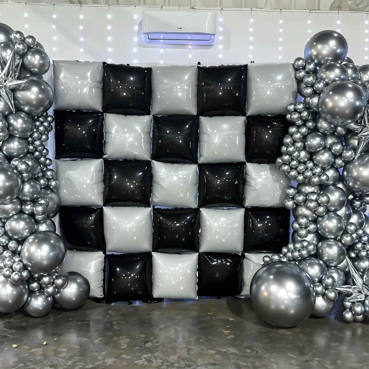 Silver Square Foil Balloon Wall,25Pcs Silver Balloon Backdrop Helium Mylar Balloon Tunnel Arch Garland Kit for Birthday Bridal Anniversary Baby Shower Party Decorations