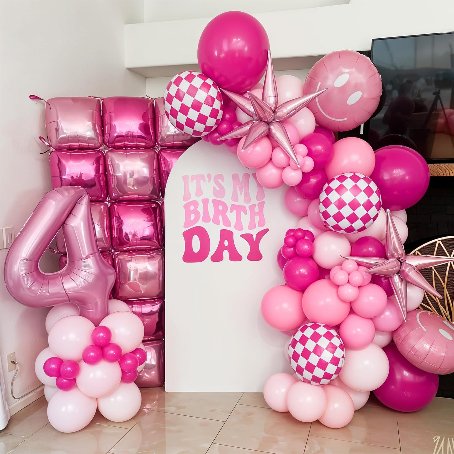 Silver Square Foil Balloon Wall,25Pcs Silver Balloon Backdrop Helium Mylar Balloon Tunnel Arch Garland Kit for Birthday Bridal Anniversary Baby Shower Party Decorations