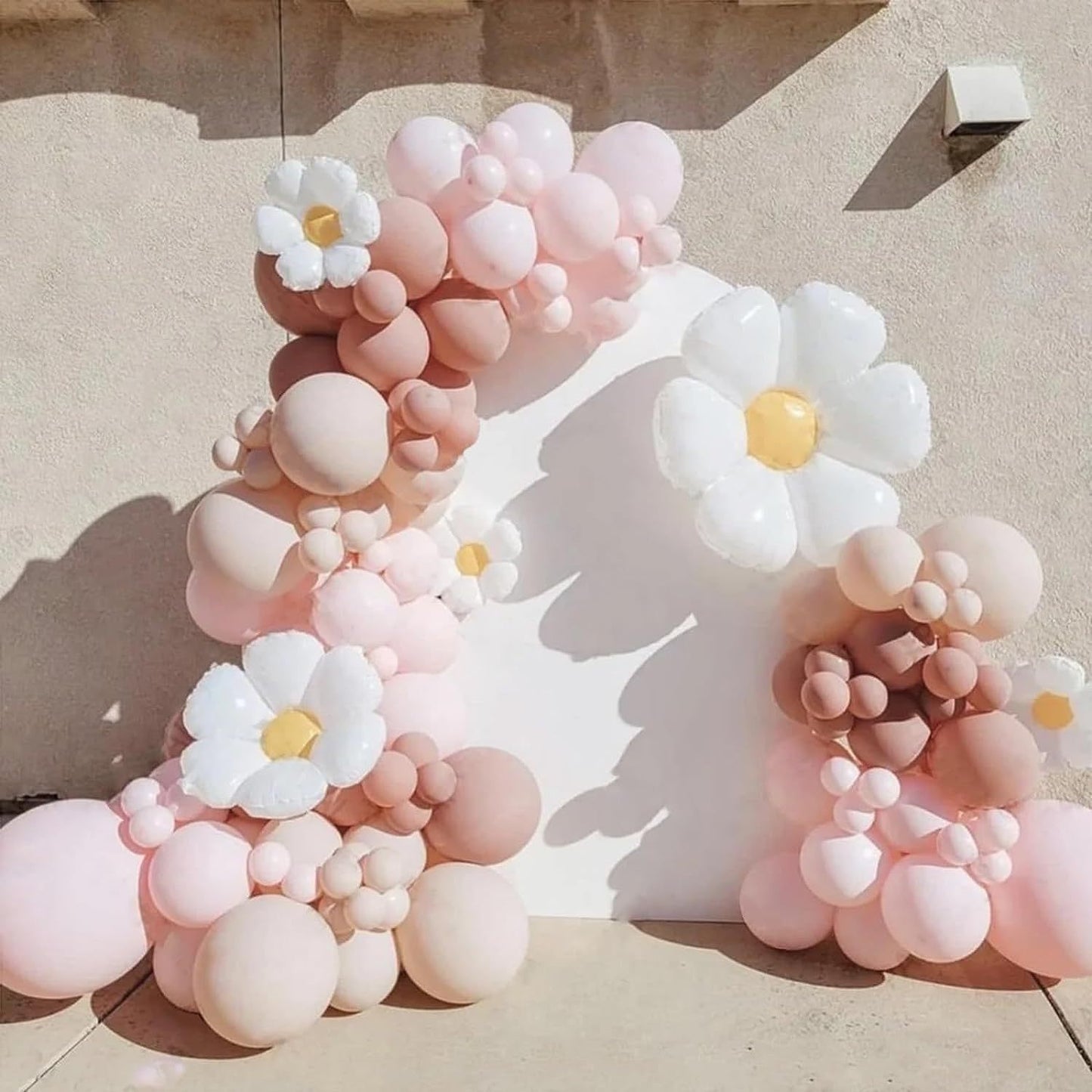 Pink Garland with Daisies