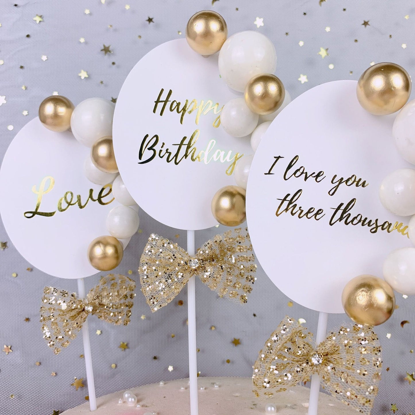 Balloon Cake Topper in White and Gold