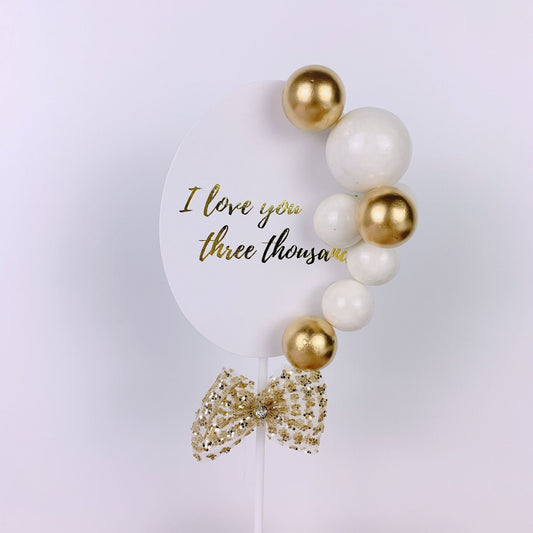 Balloon Cake Topper in White and Gold