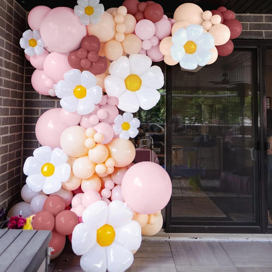 Pink Garland with Daisies